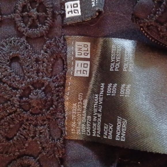 Uniqlo black lace pencil skirt, M - Picture 7 of 7